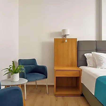 Cavo Orient & Hotel 4*