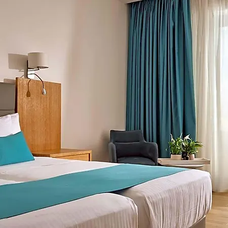 Cavo Orient &