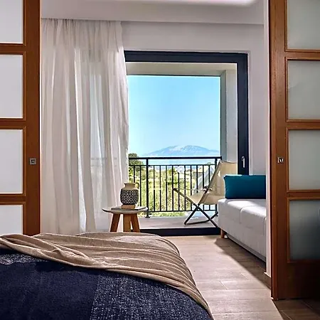 Cavo Orient & Hotel